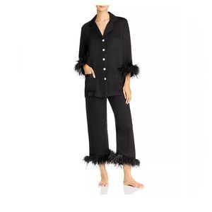 Sleeper Feather-Trim Pajama Set size M